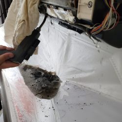Climatiseur en entretien